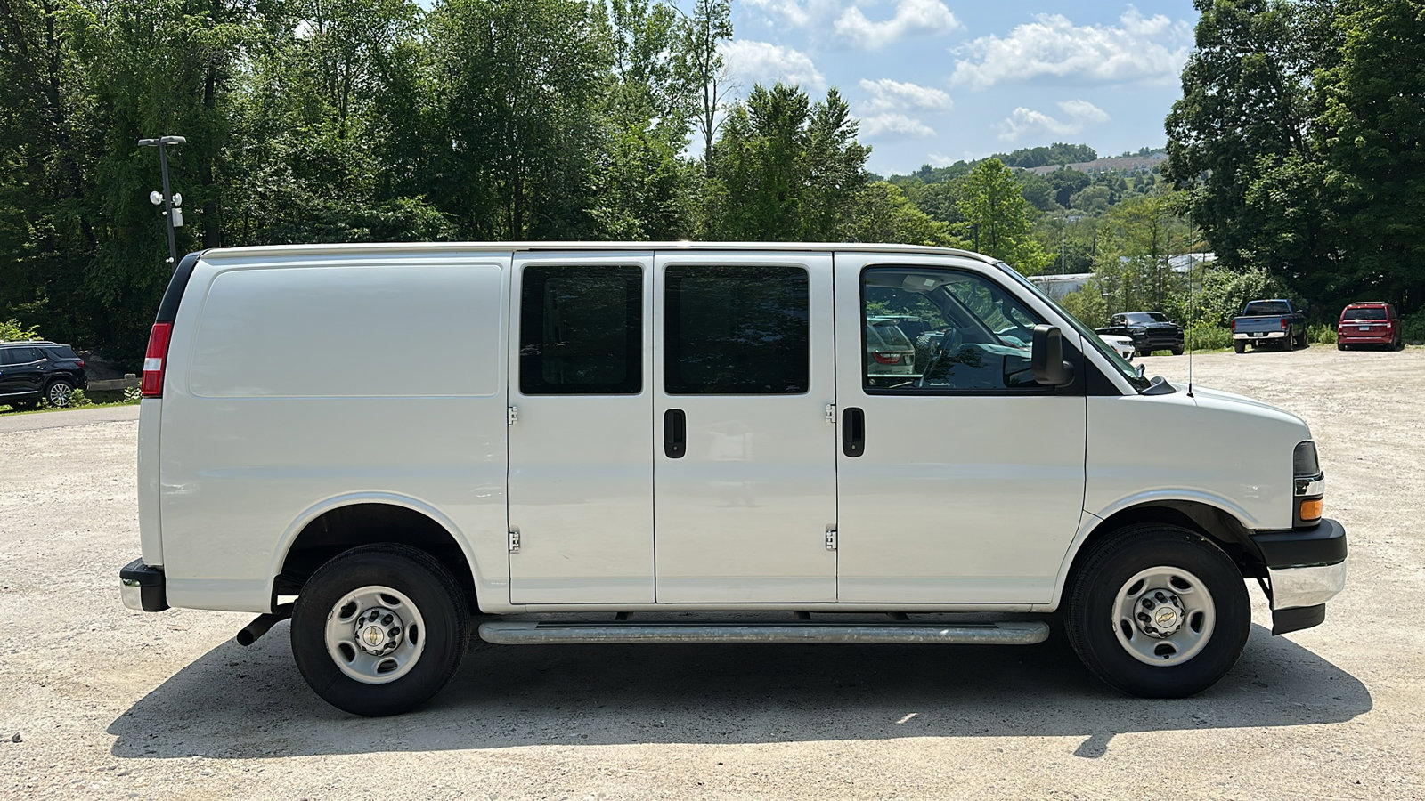 2023 Chevrolet Express Cargo Van Base photo 3