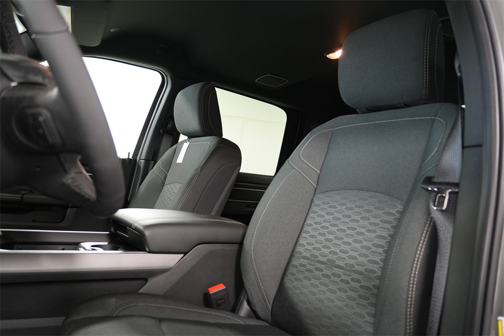 2026 Ram 2500 Big Horn photo 14