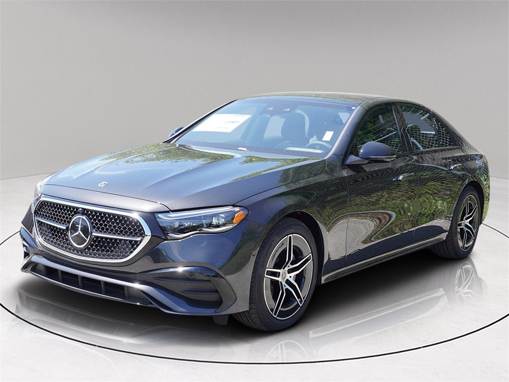 2025 Mercedes Benz E 350 photo 3