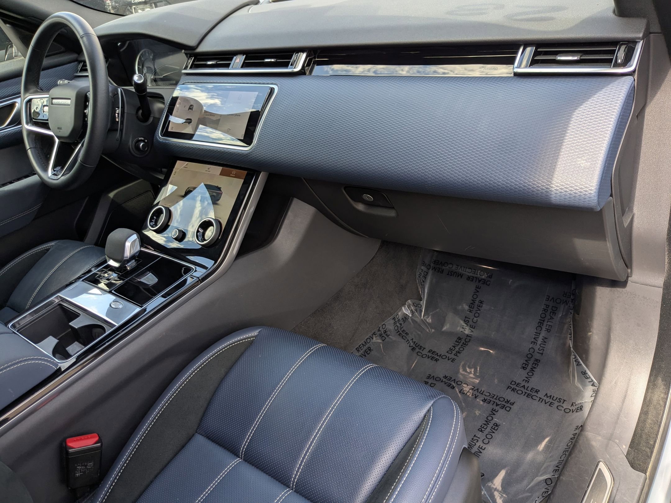 2023 Land Rover Range Rover Velar R-Dynamic S photo 20