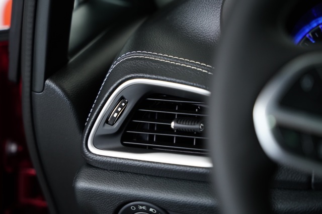 2026 Chrysler Pacifica photo 14