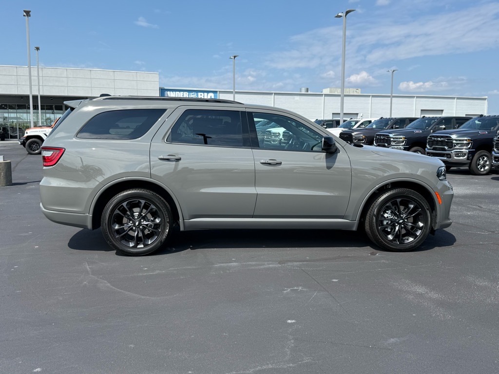 2026 Dodge Durango GT photo 2