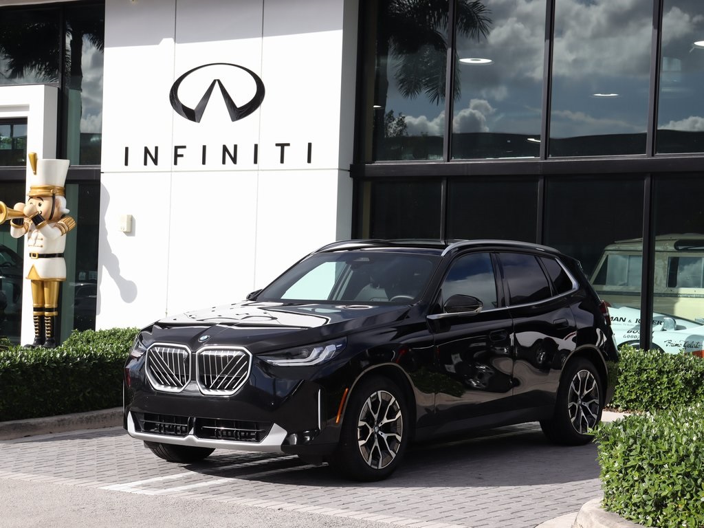 2025 BMW X3 30's photo