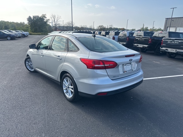 2018 Ford Focus SE photo 4