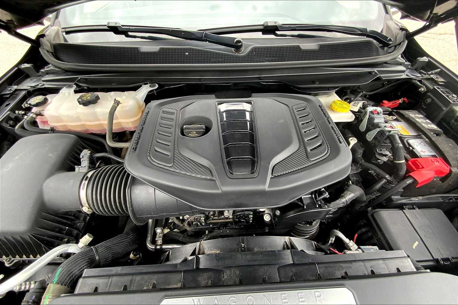 2024 Jeep Wagoneer L Series II photo 28
