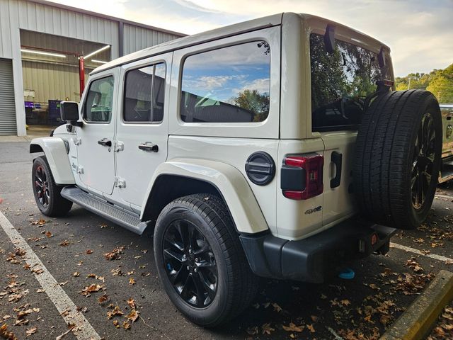 2023 Jeep Wrangler Sahara 4xe photo 10