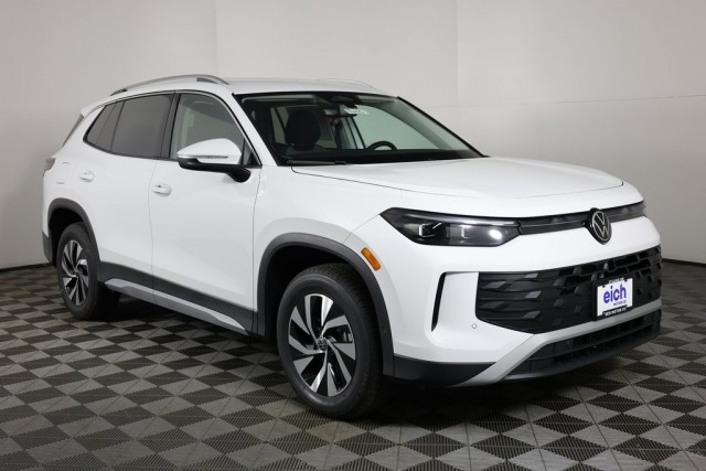 New 2025 Volkswagen Tiguan 2.0T S 4D Sport Utility in Saint Cloud