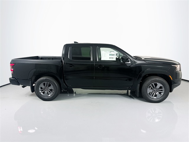 2025 Nissan Frontier SV photo 9