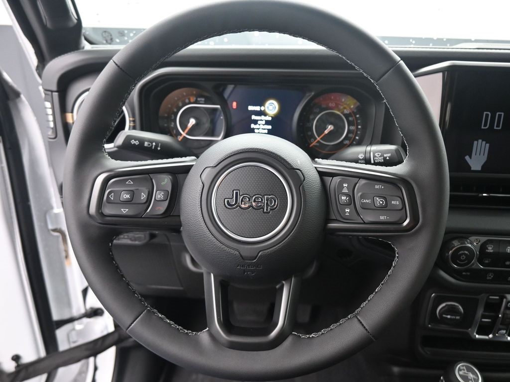 2025 Jeep Gladiator Sport photo 2
