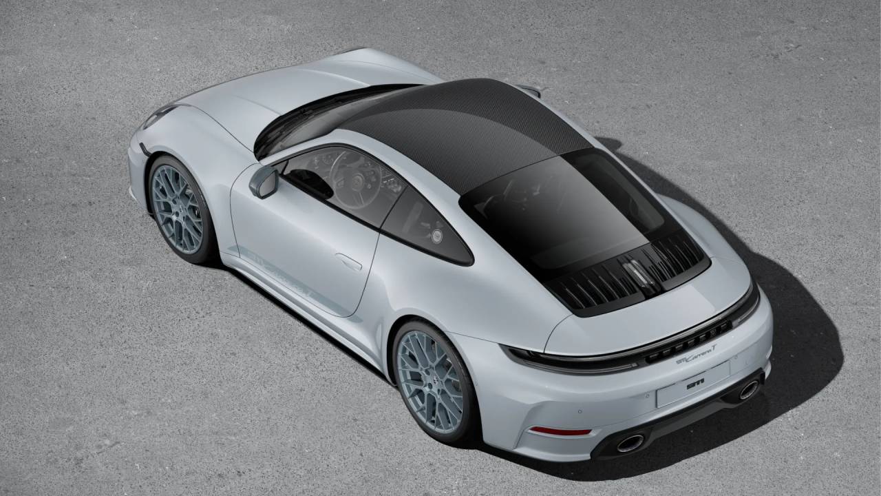 2025 Porsche 911 T photo 4
