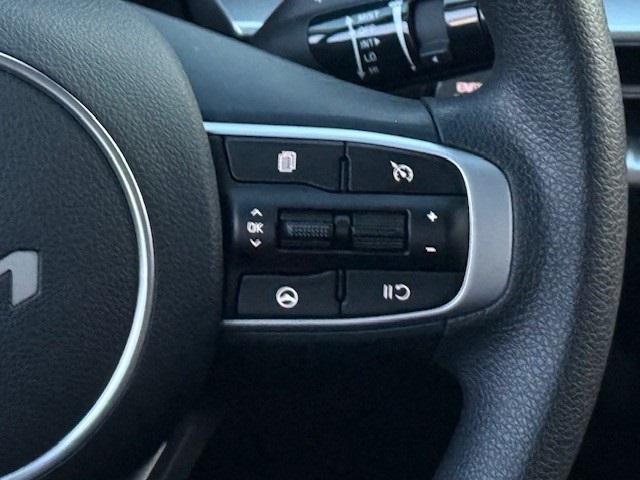 2023 Kia K5 LXS photo 26