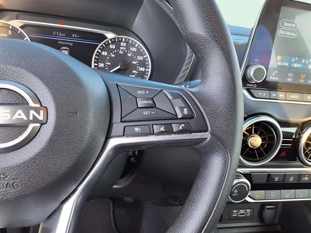 2024 Nissan Sentra SV photo 18