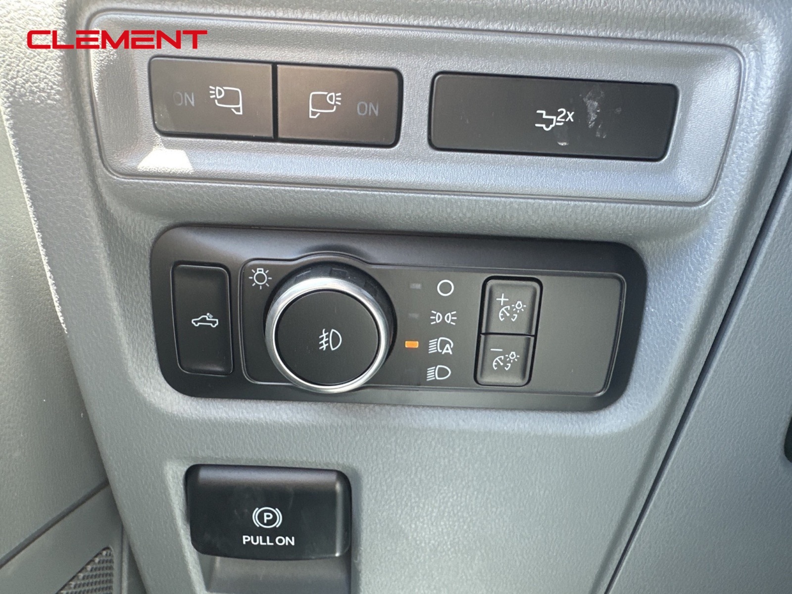 2024 Ford F-150 XLT photo 6