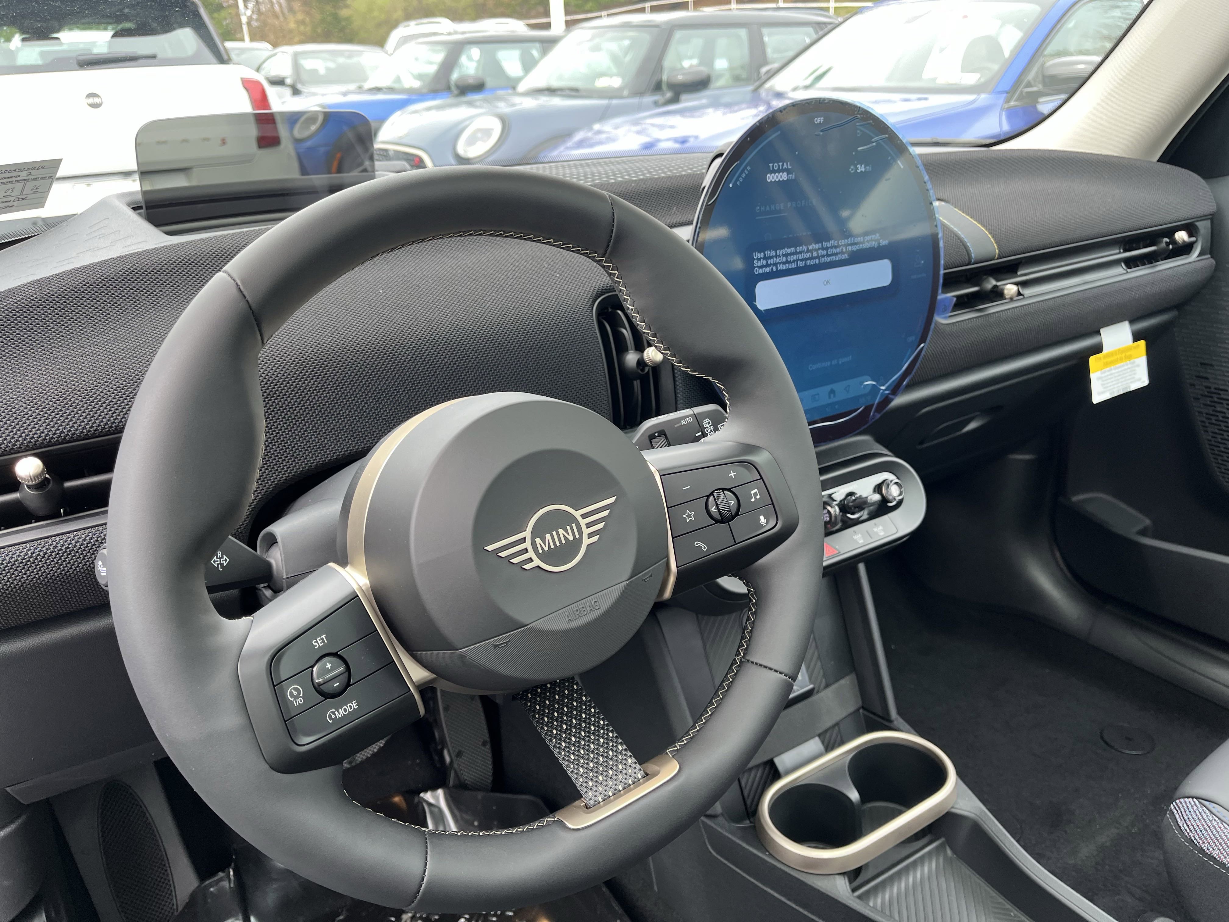 2025 Mini Cooper S Hardtop 2 Door photo 3