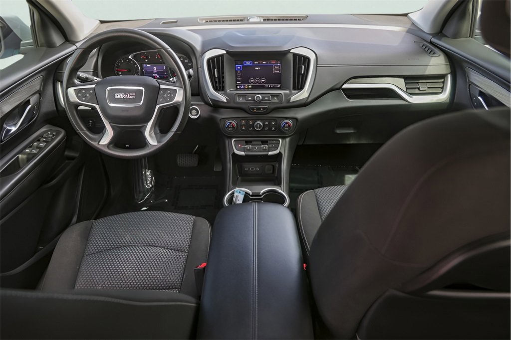 2022 Gmc Terrain SLE photo 24