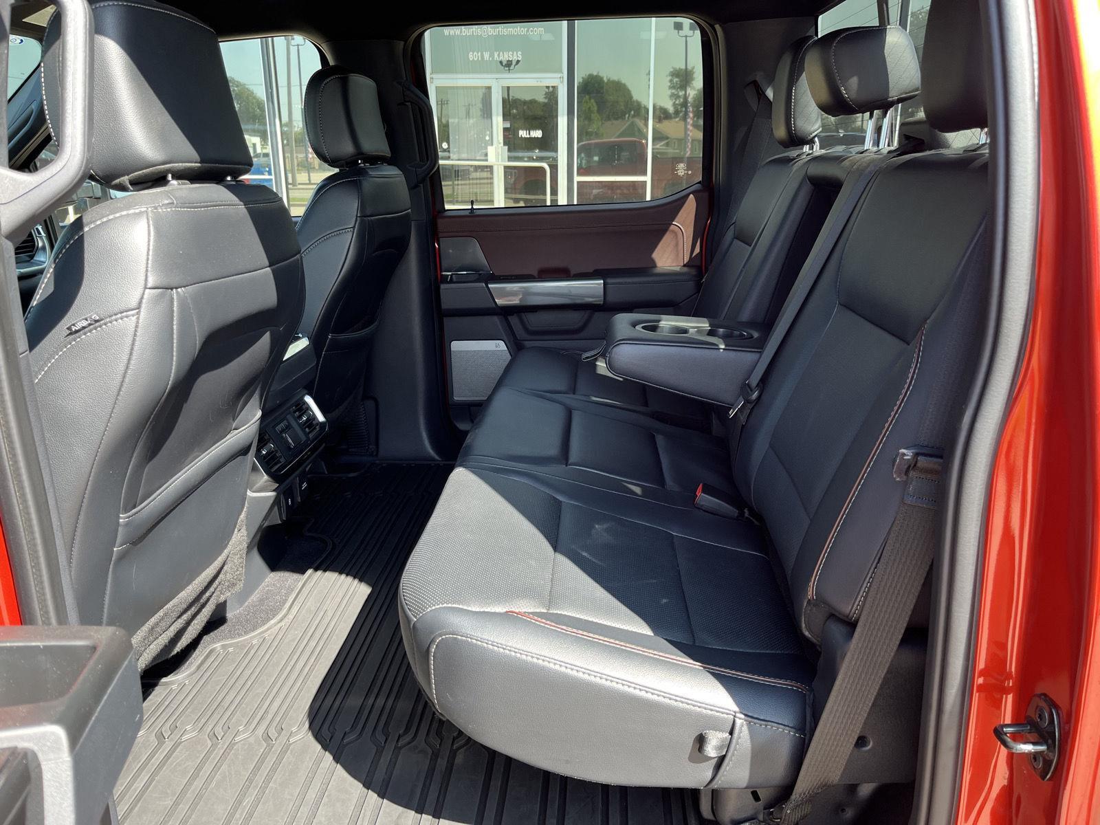 2023 Ford F-150 Lariat photo 13