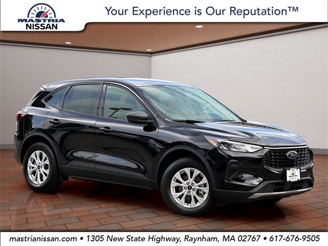 2025 Ford Escape Active's photo