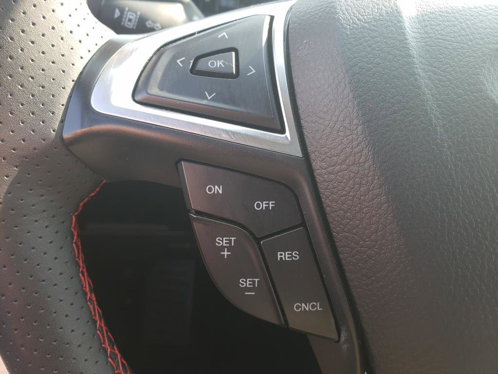 2024 Ford Edge ST-Line photo 20