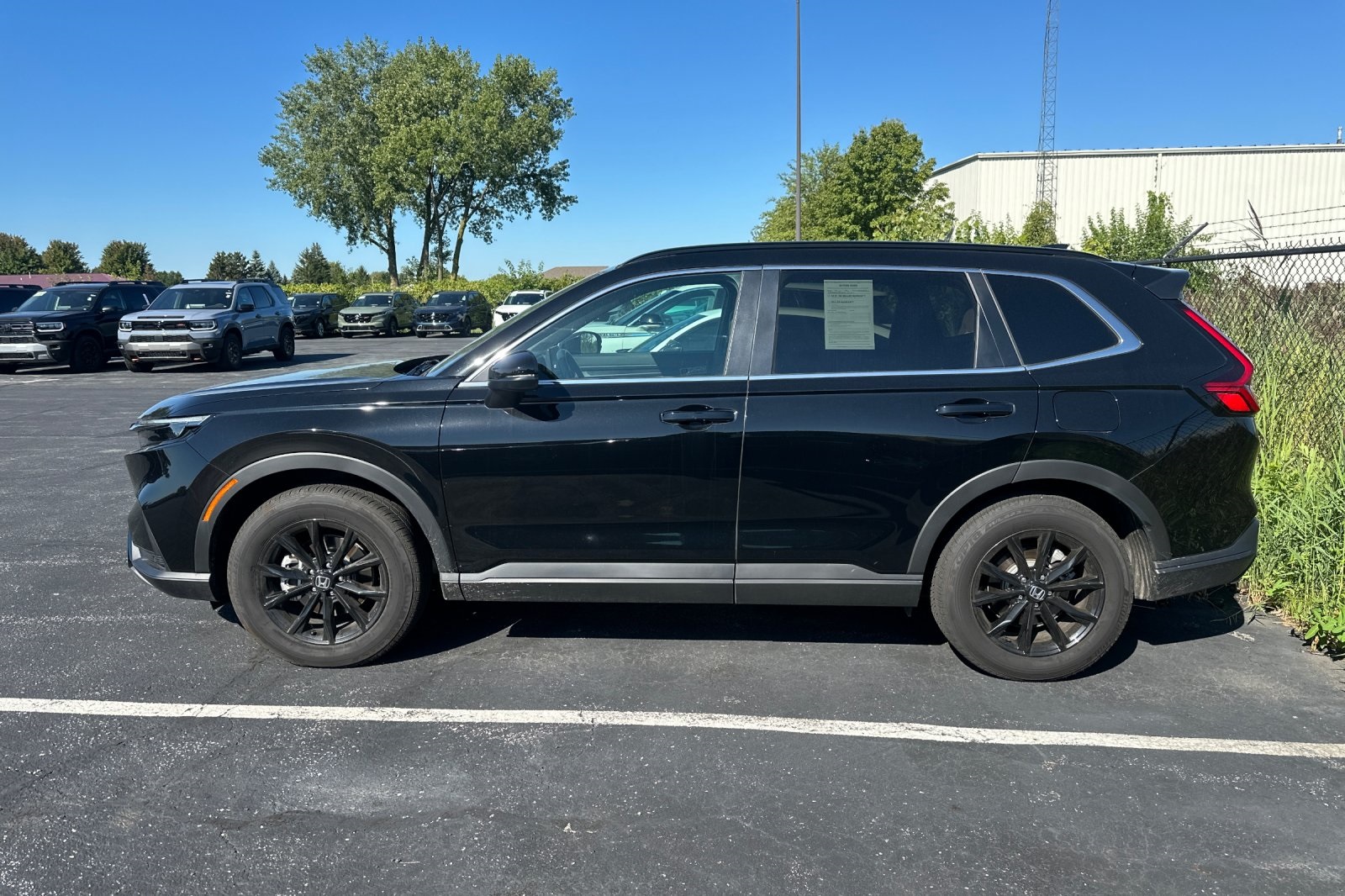 2025 Honda CR-V Hybrid Sport-L photo 2