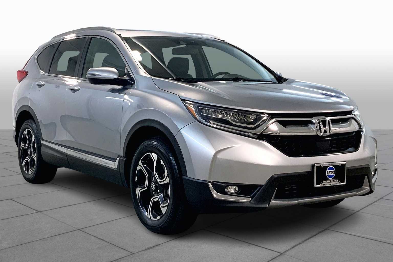 Used 2018 Honda CR-V Touring with VIN 5J6RW2H93JL036845 for sale in Kansas City