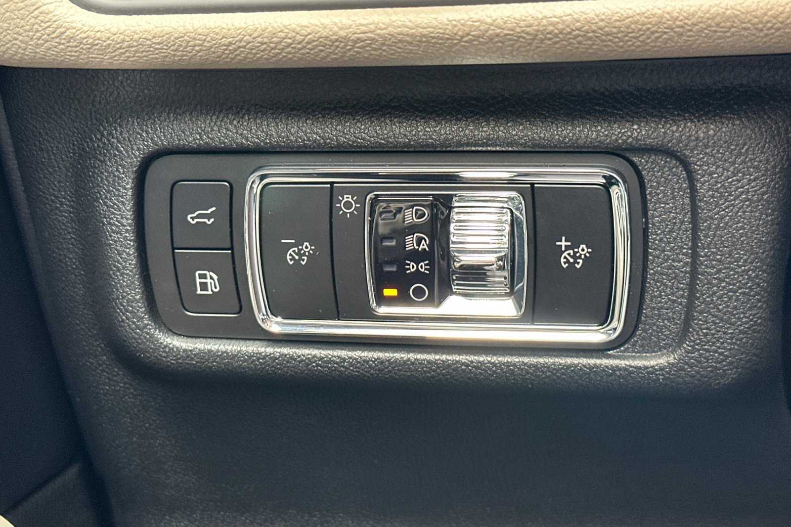 2025 Lincoln Corsair Grand Touring photo 28