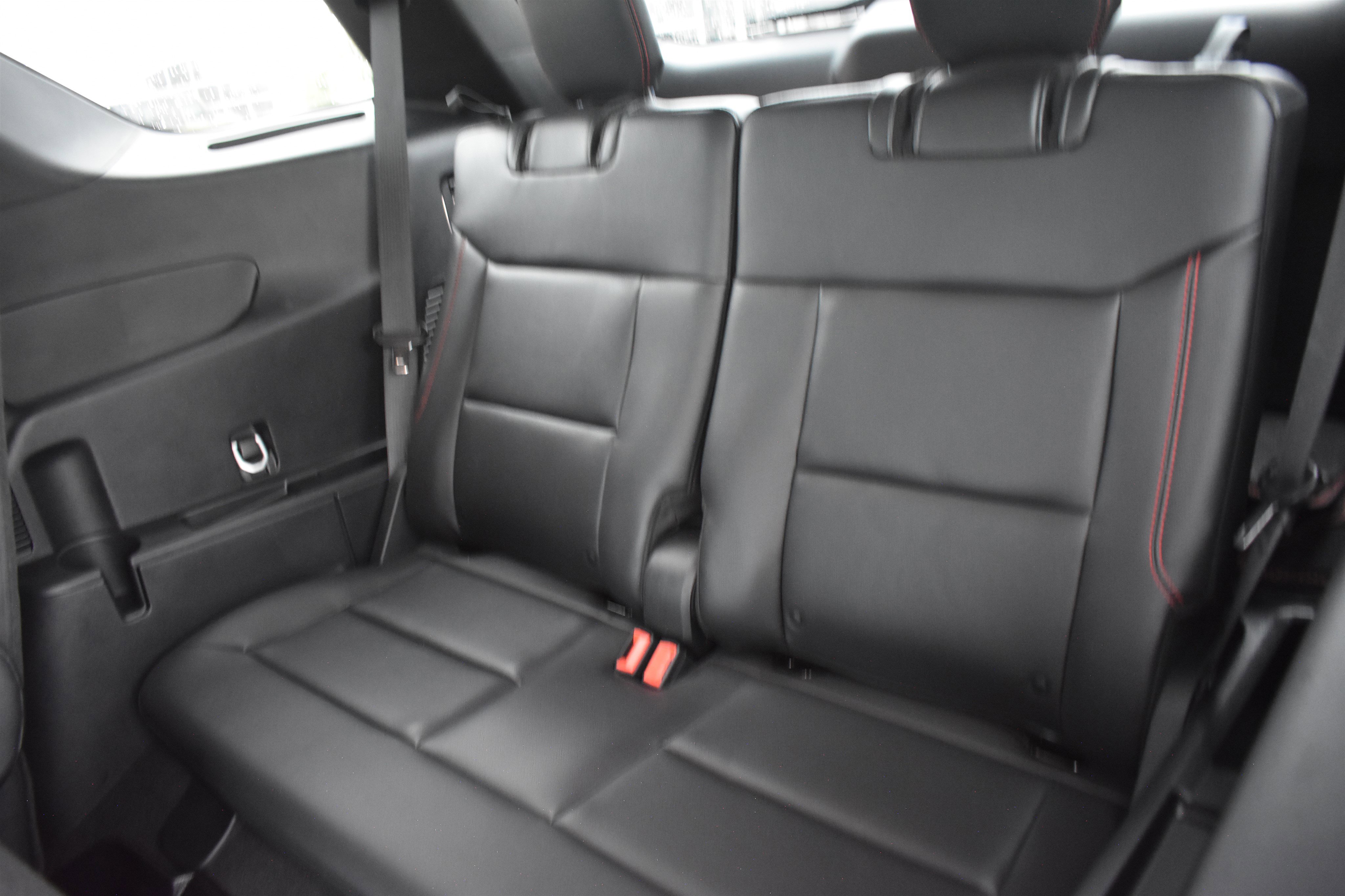 2023 Ford Explorer ST-Line photo 9