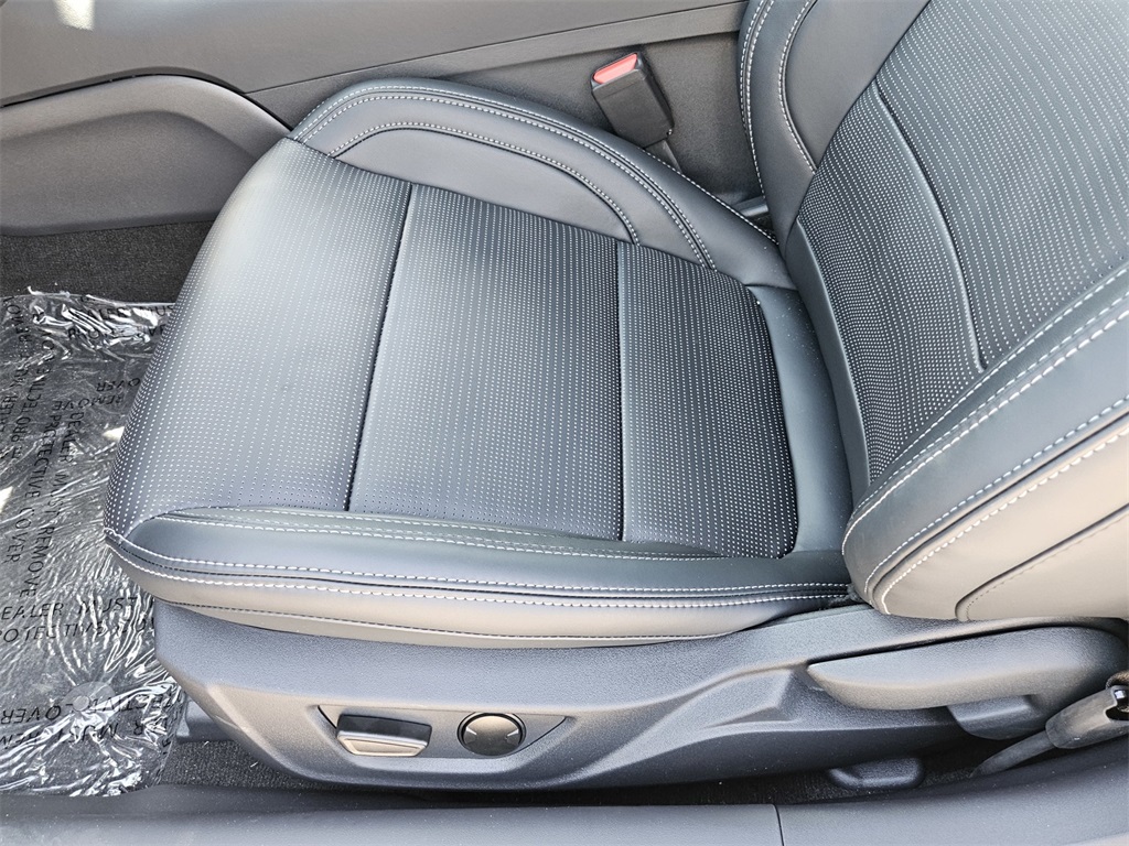 2025 Ford Mustang GT Premium photo 12