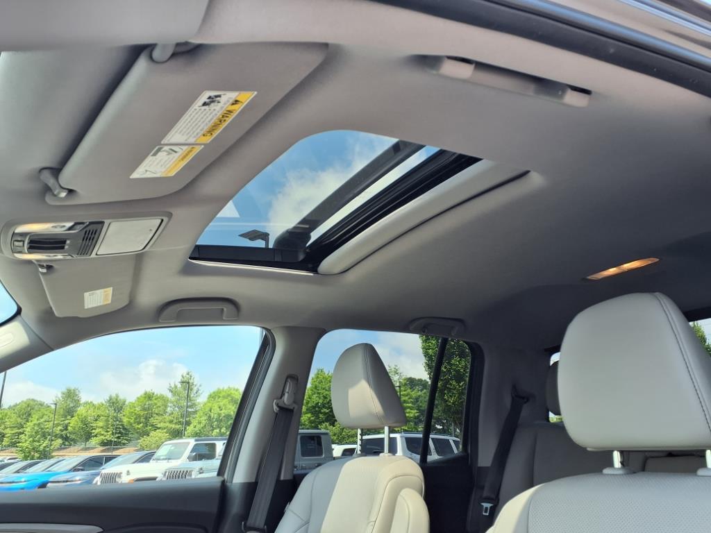 2022 Honda Ridgeline RTL-E photo 2