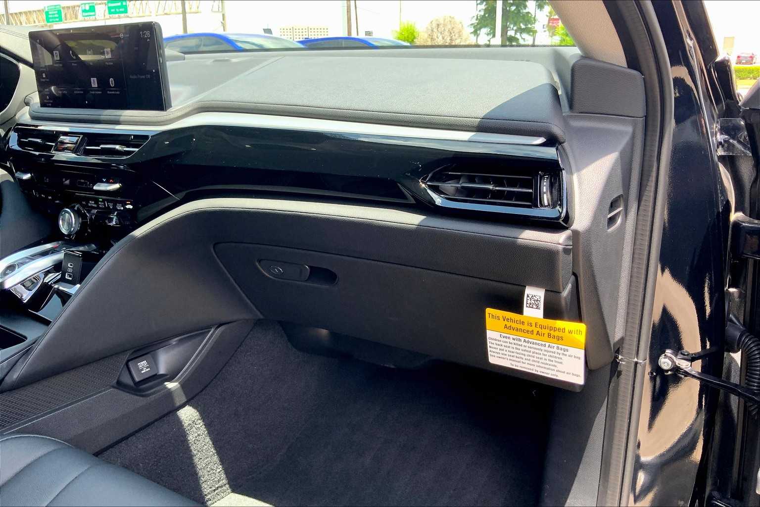 2025 Acura MDX photo 17