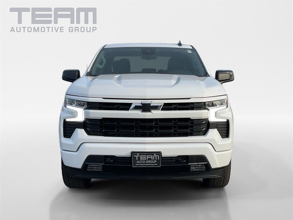 2025 Chevrolet Silverado 1500 RST photo 2