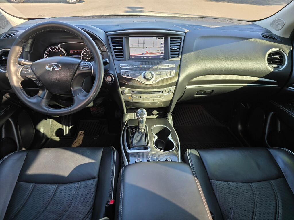 2020 Infiniti QX60 Luxe photo 17
