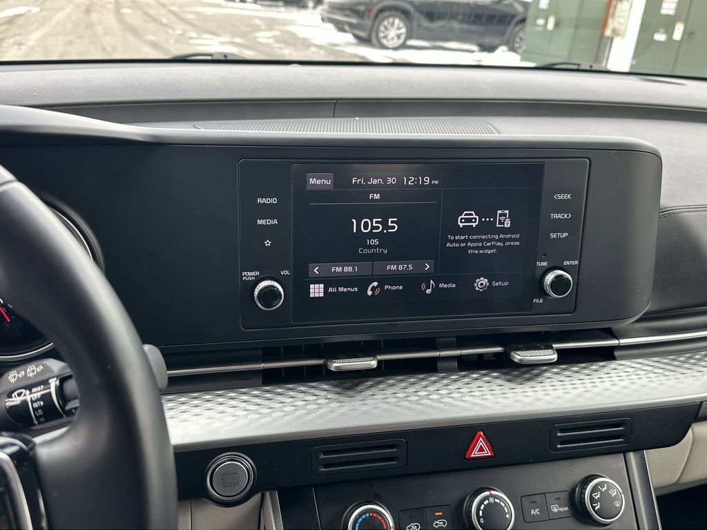 2024 KIA CARNIVAL - Image 13