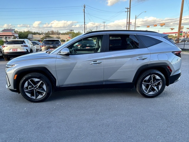 2025 Hyundai Tucson SEL Convenience photo 4