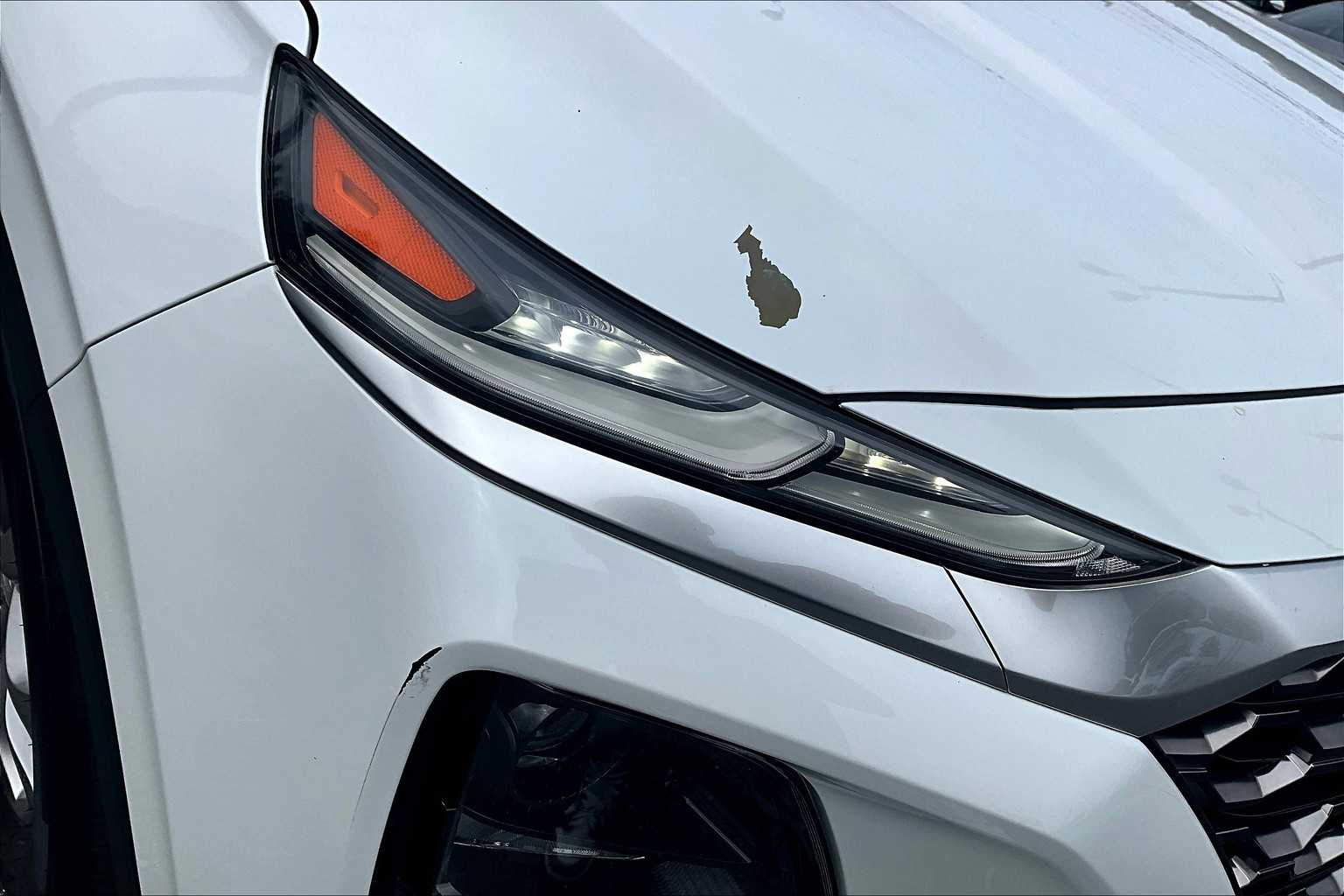 2020 Hyundai Santa Fe SEL photo 24