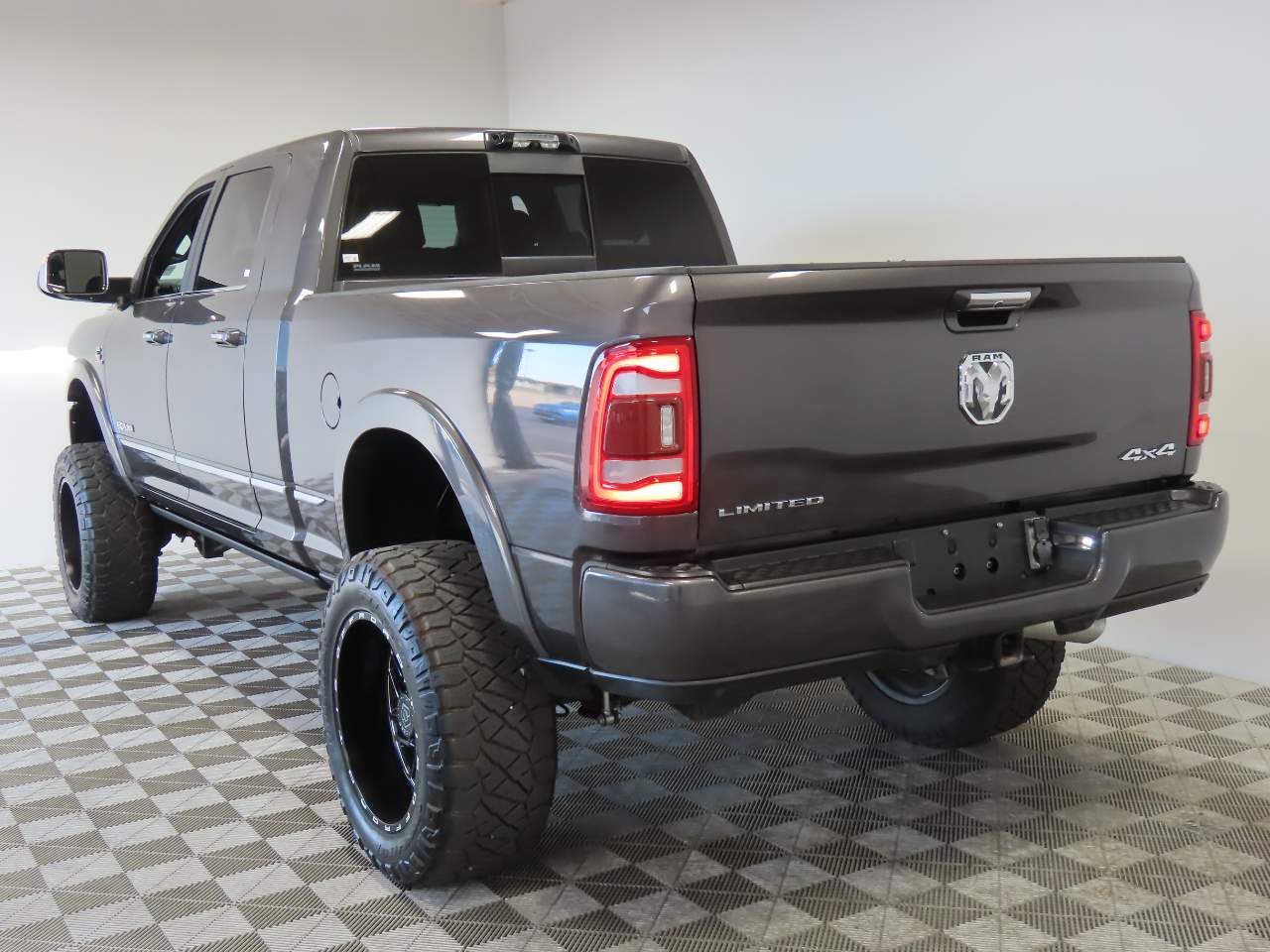 2021 Ram 2500 Limited photo 4