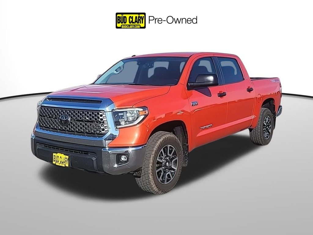 2018 Toyota Tundra SR5's photo