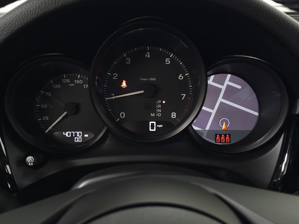 2022 PORSCHE MACAN - Image 22