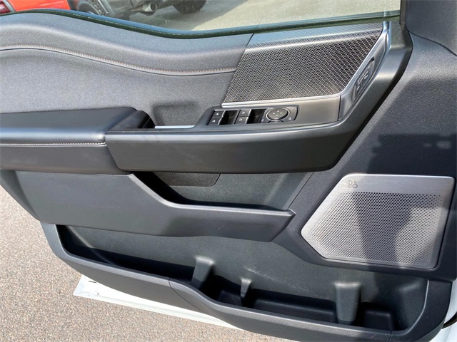 2021 Ford F-150 Raptor photo 25