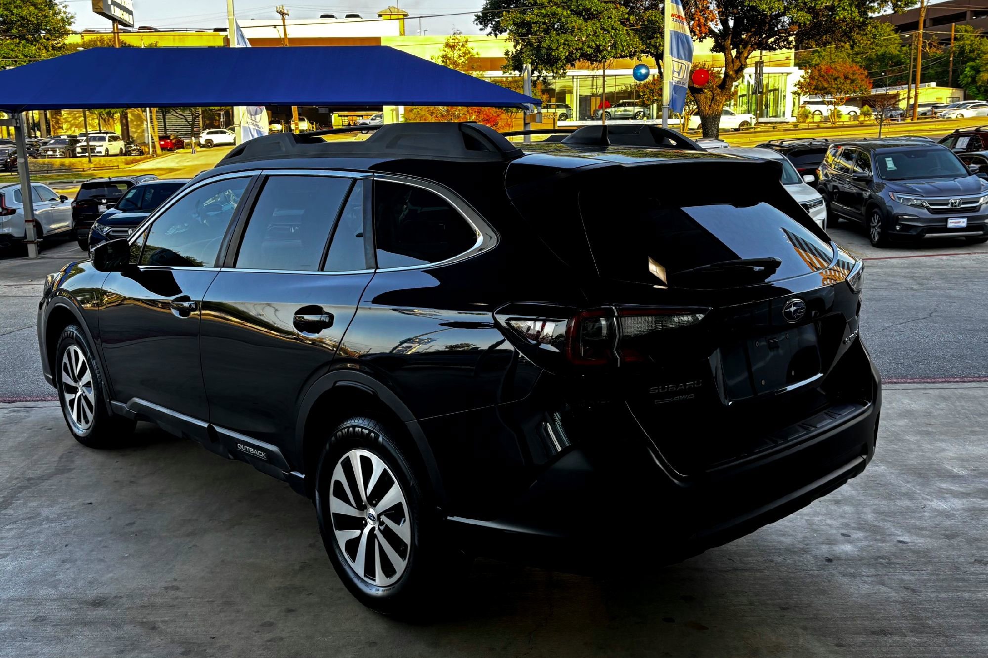 2021 Subaru Outback Premium photo 4