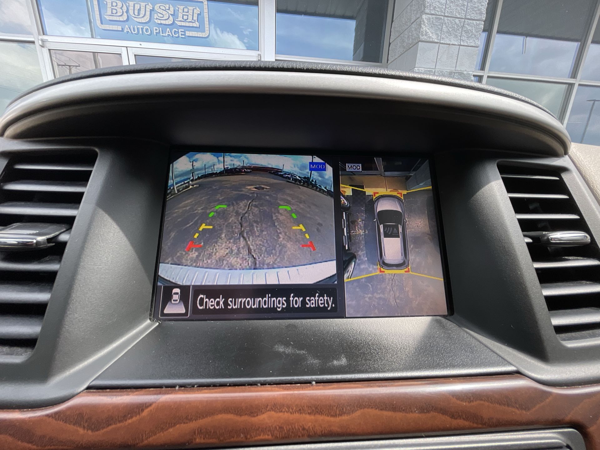 2019 Nissan Pathfinder Platinum photo 47