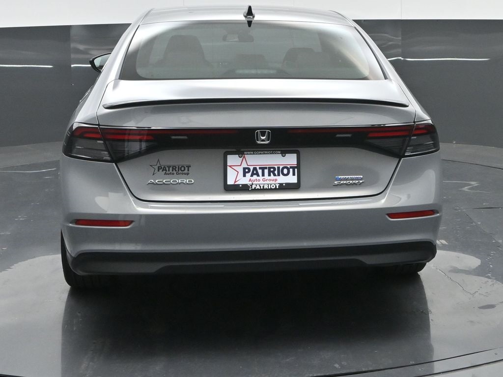 2025 Honda Accord Hybrid Sport photo 2