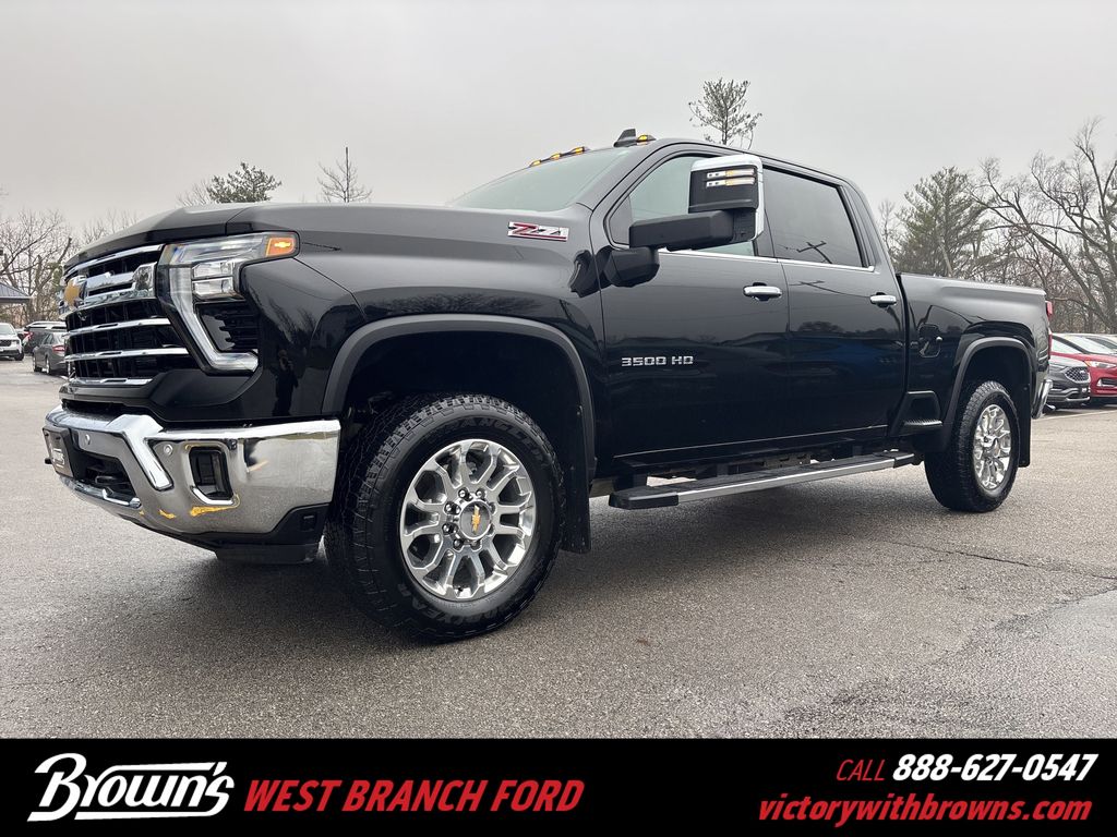 2025 Chevrolet Silverado 3500HD LTZ's photo