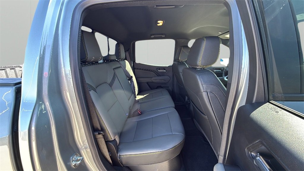 2026 Chevrolet Colorado ZR2 photo 35