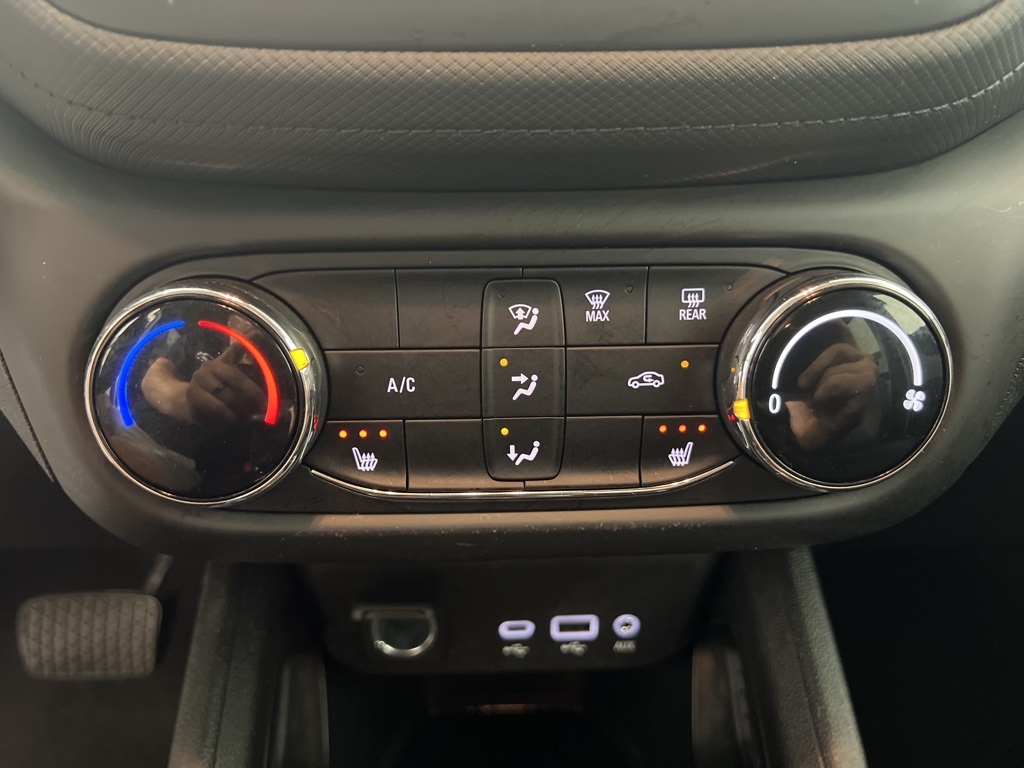2023 Chevrolet Trailblazer LT photo 13