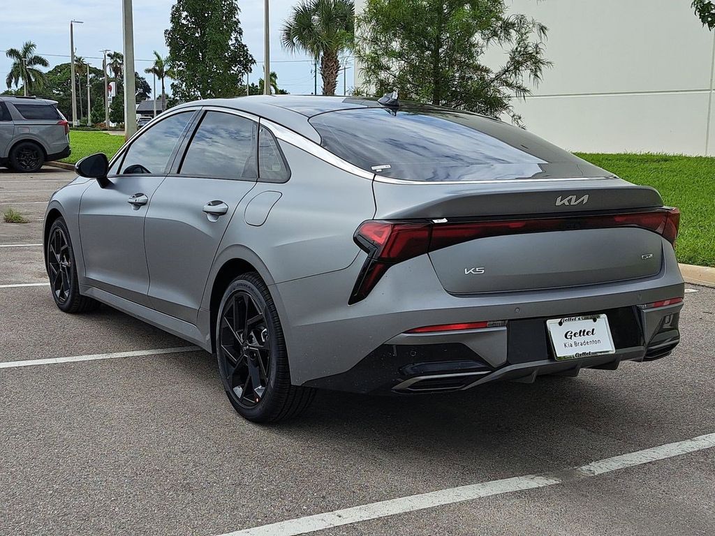 2026 Kia K5 GT-Line photo 7
