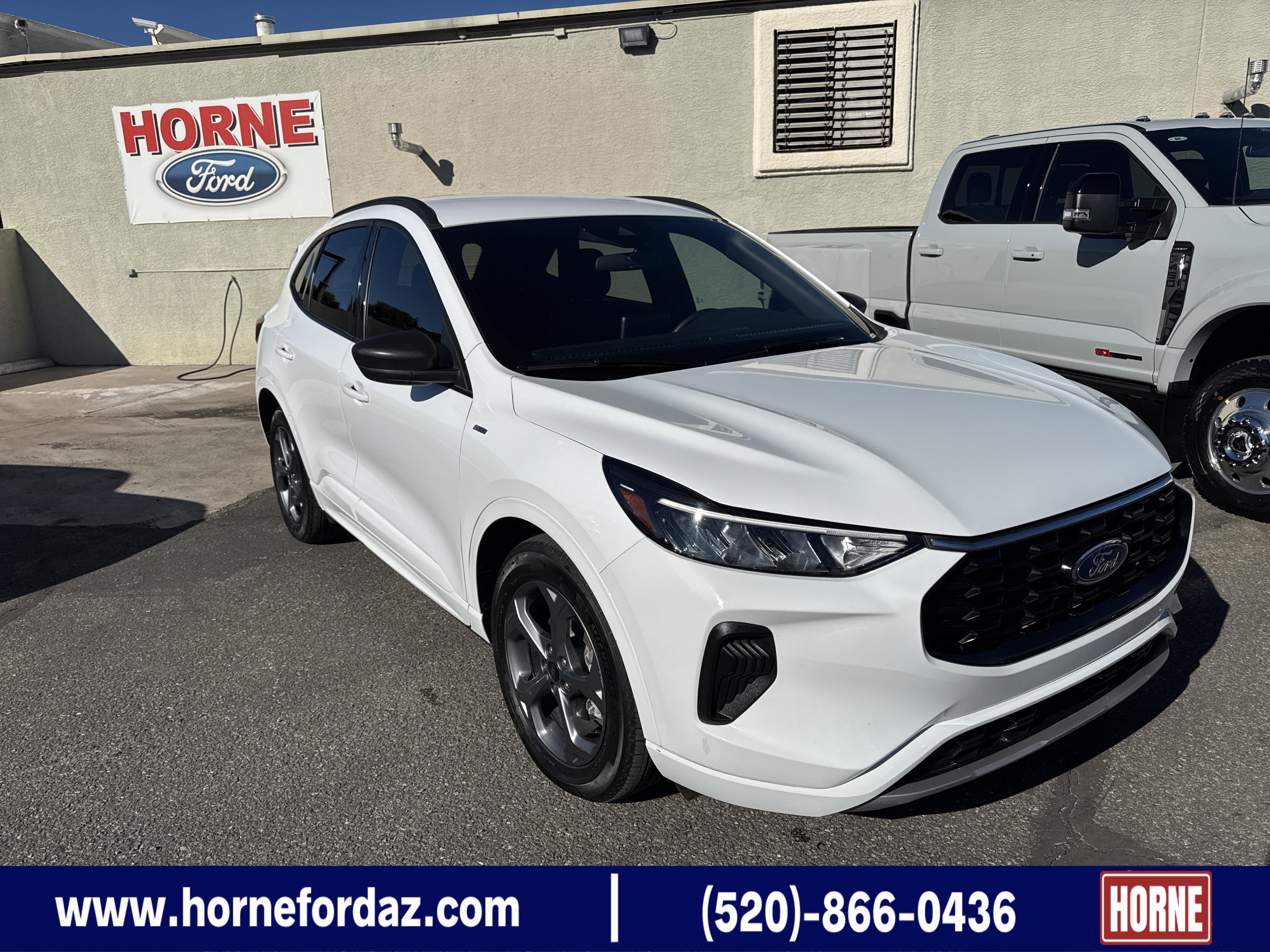 2023 Ford Escape ST-Line's photo