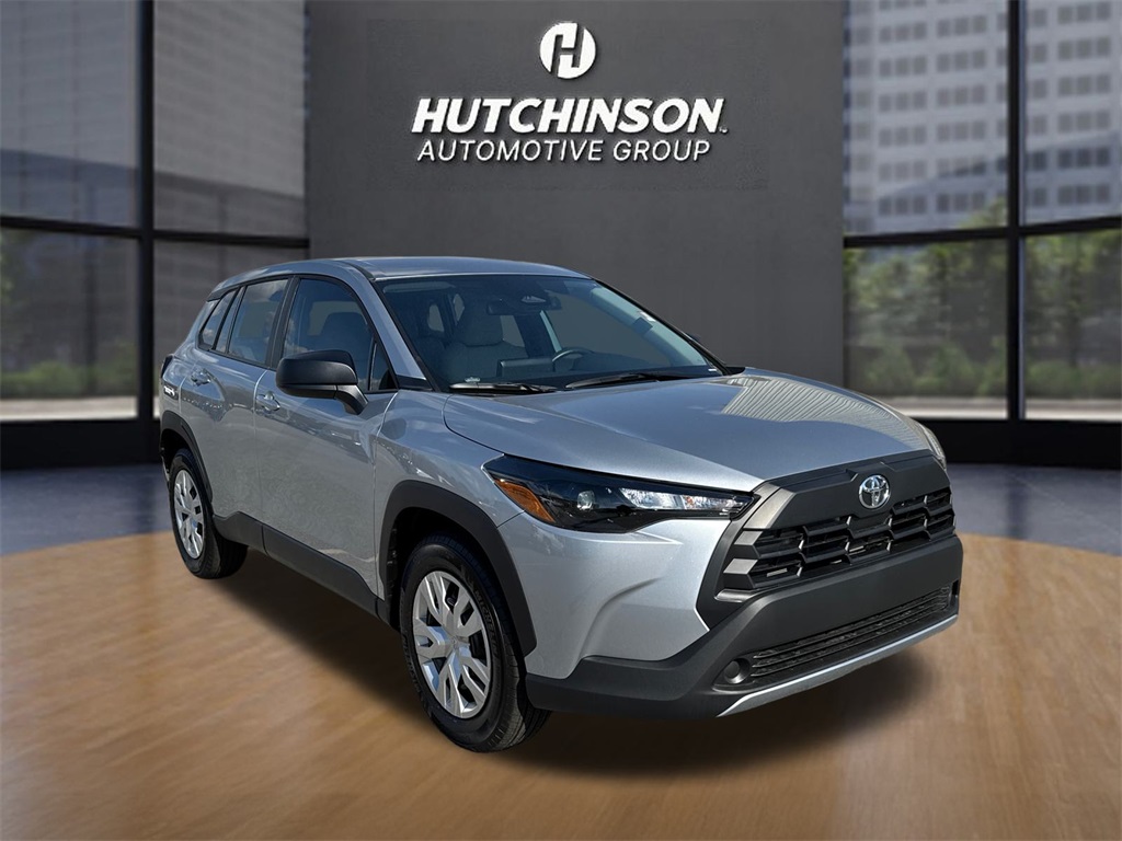 2026 Toyota Corolla Cross L's photo