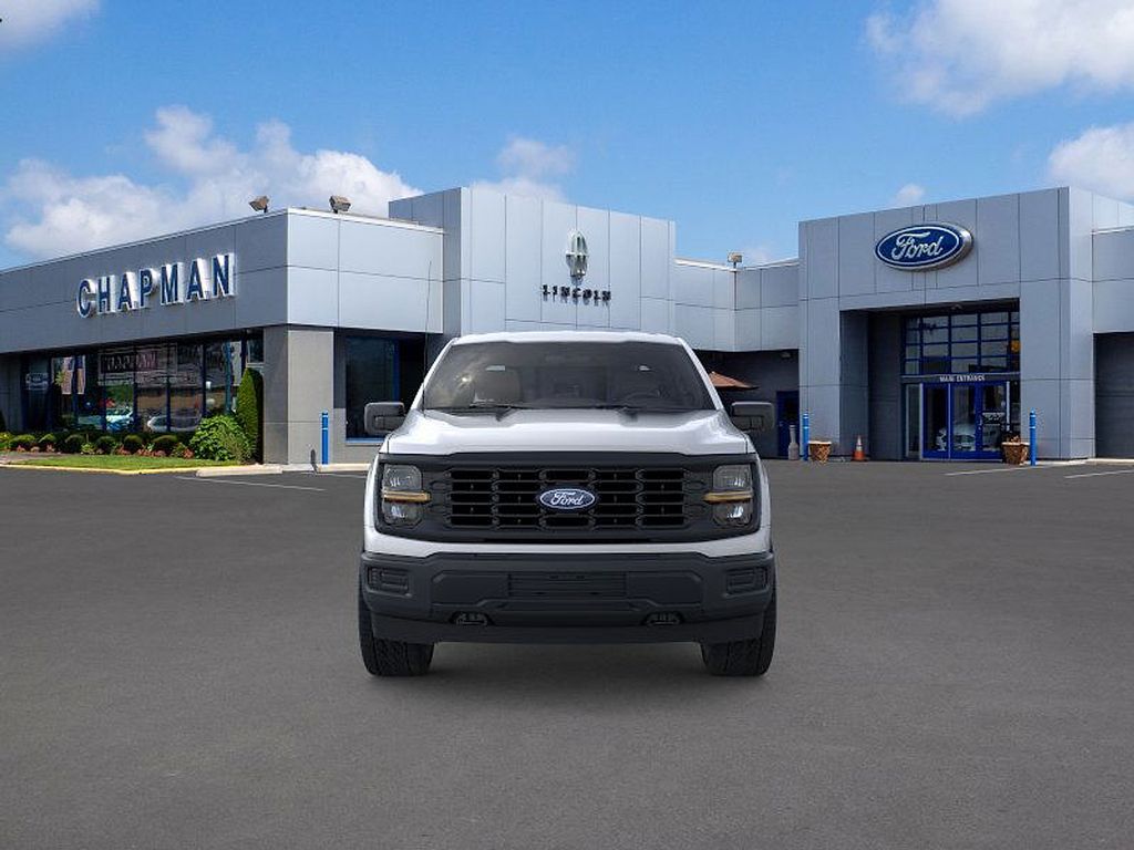 2025 Ford F-150 XL photo 4