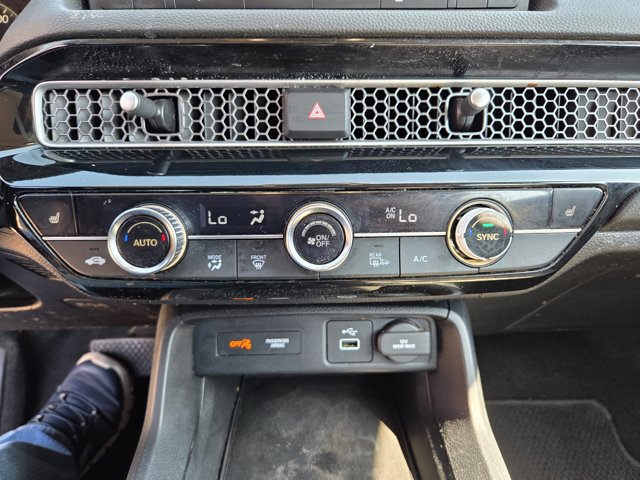 2022 Honda Civic EX photo 17