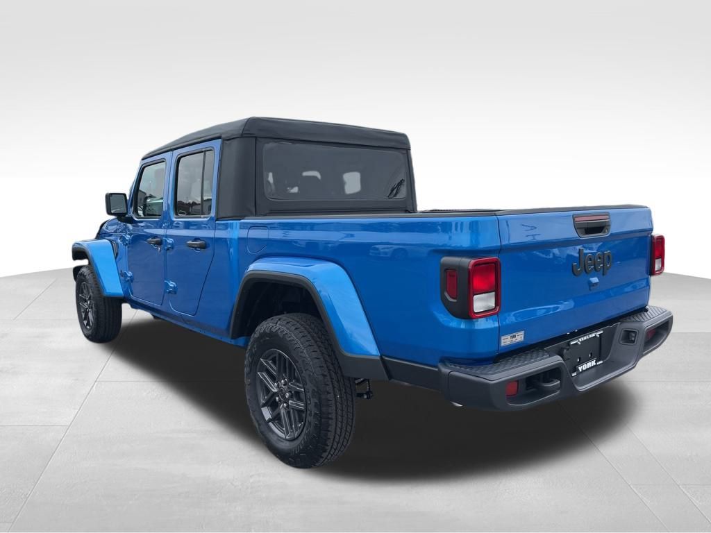 2026 Jeep Gladiator Sport S photo 2